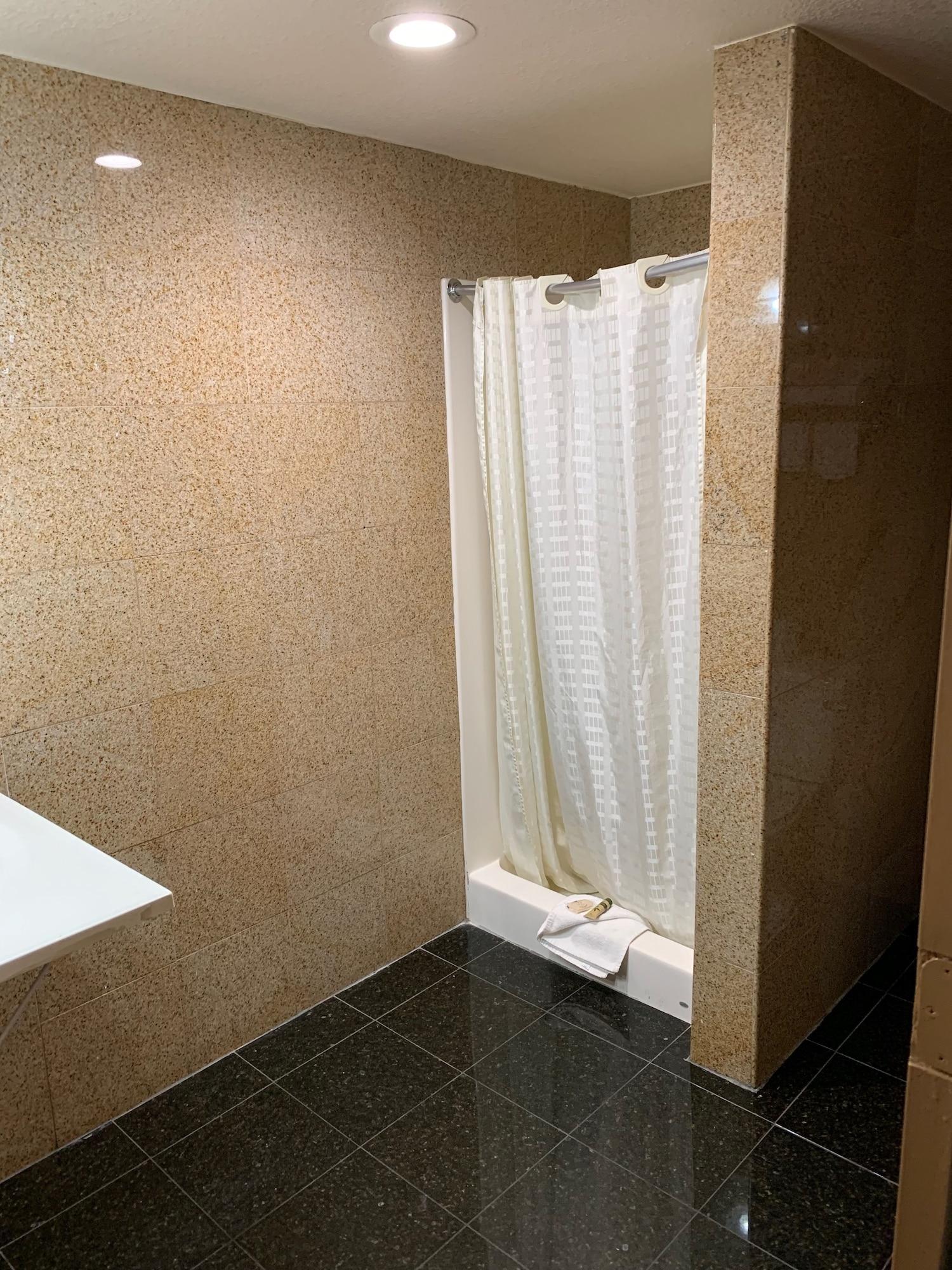 Express Inn & Suites Ontario Airport Esterno foto