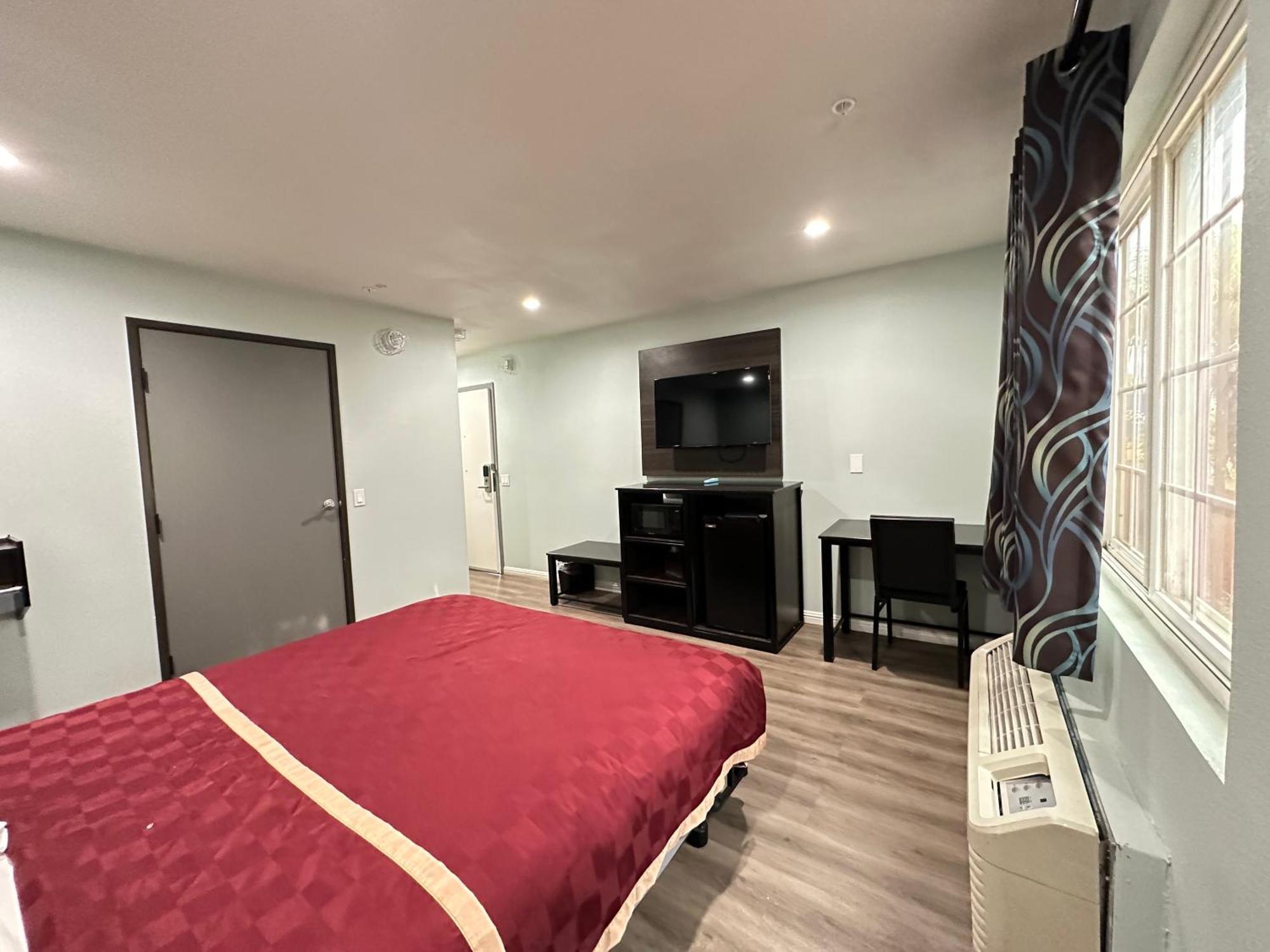 Express Inn & Suites Ontario Airport Esterno foto