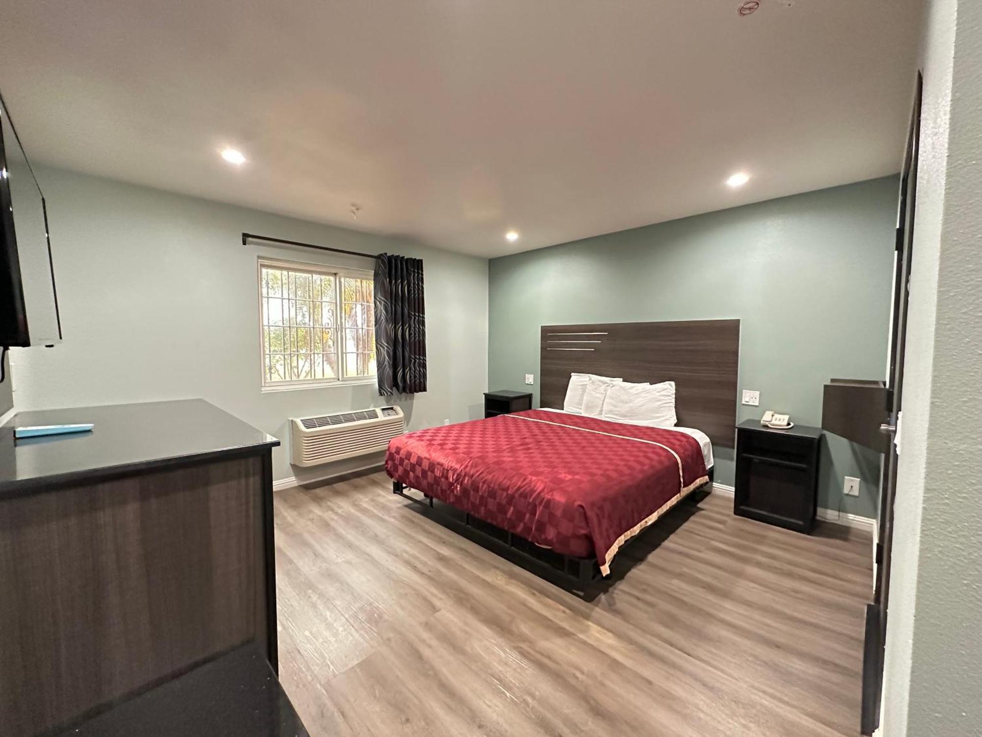 Express Inn & Suites Ontario Airport Esterno foto
