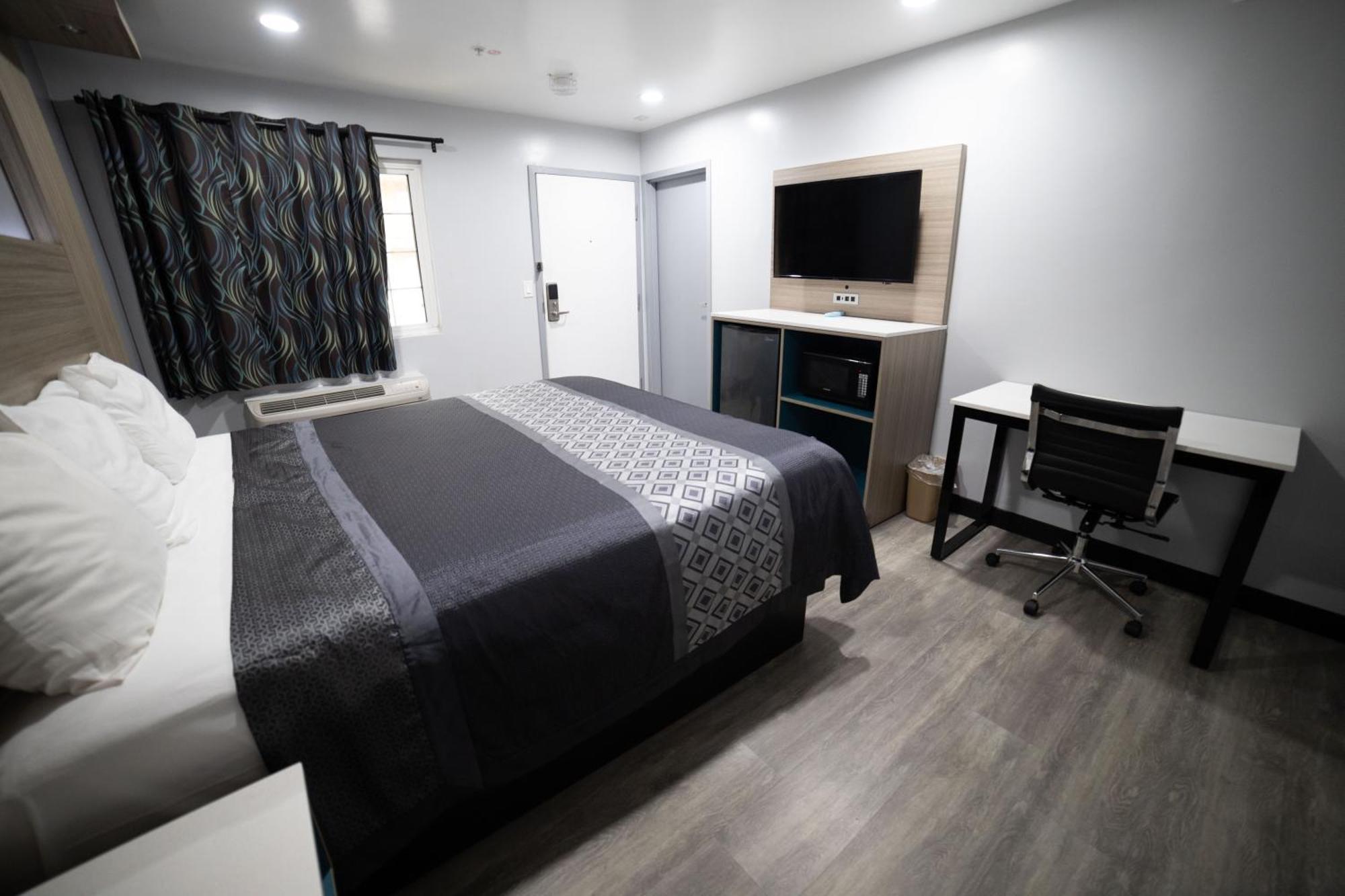 Express Inn & Suites Ontario Airport Esterno foto