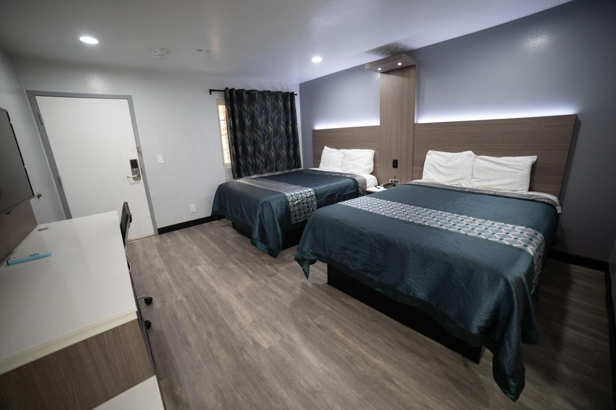 Express Inn & Suites Ontario Airport Esterno foto