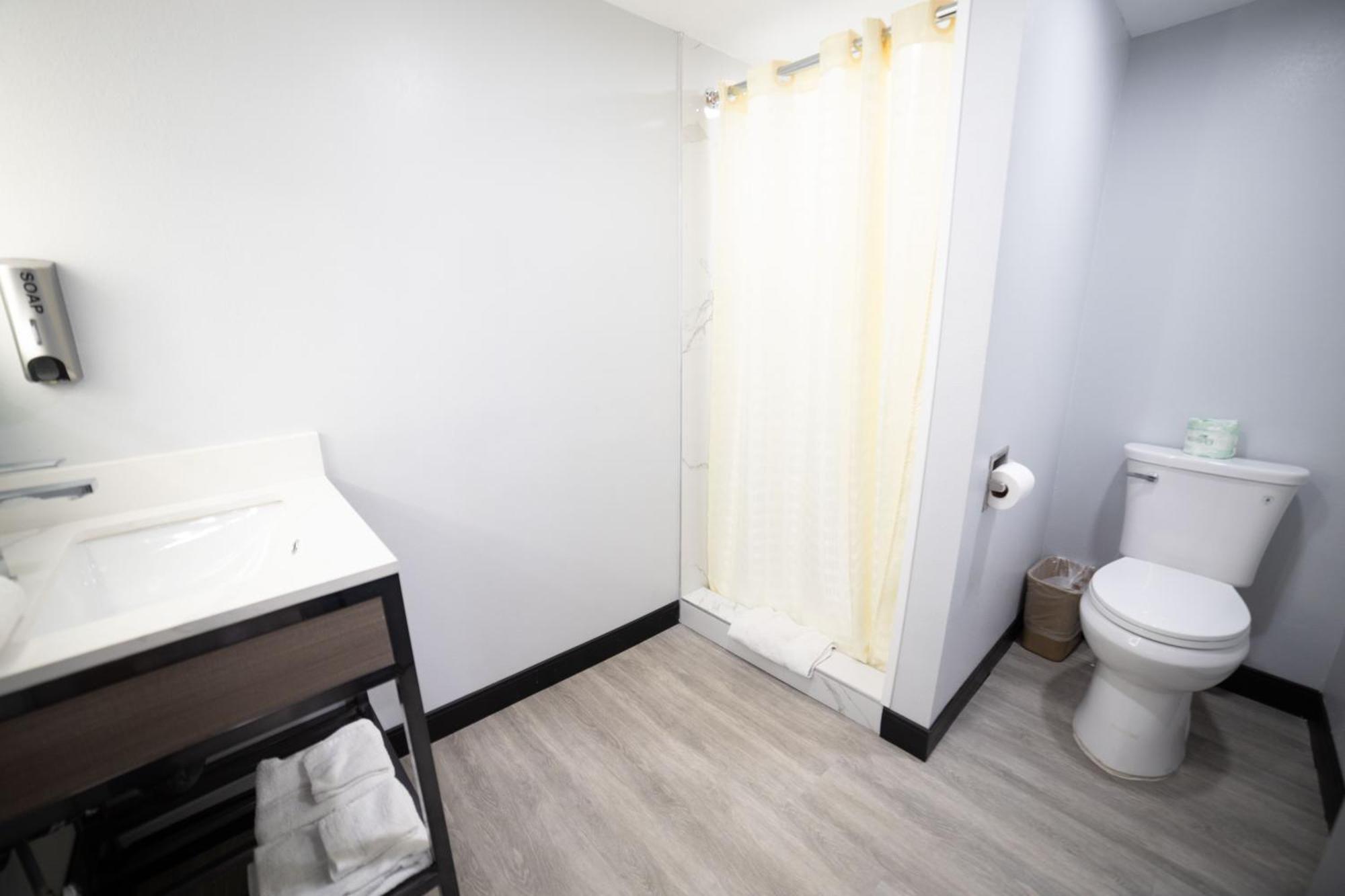 Express Inn & Suites Ontario Airport Esterno foto