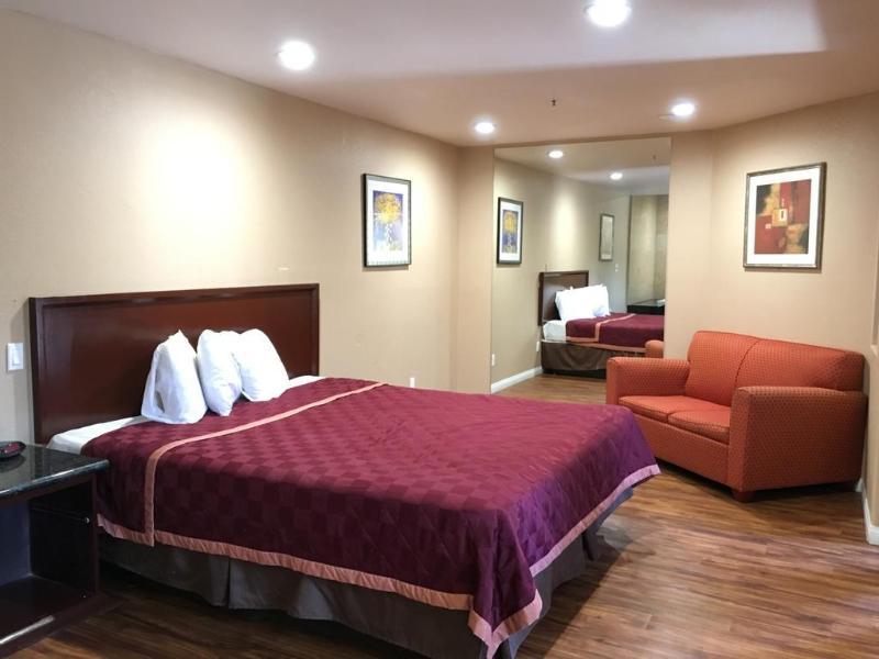 Express Inn & Suites Ontario Airport Esterno foto